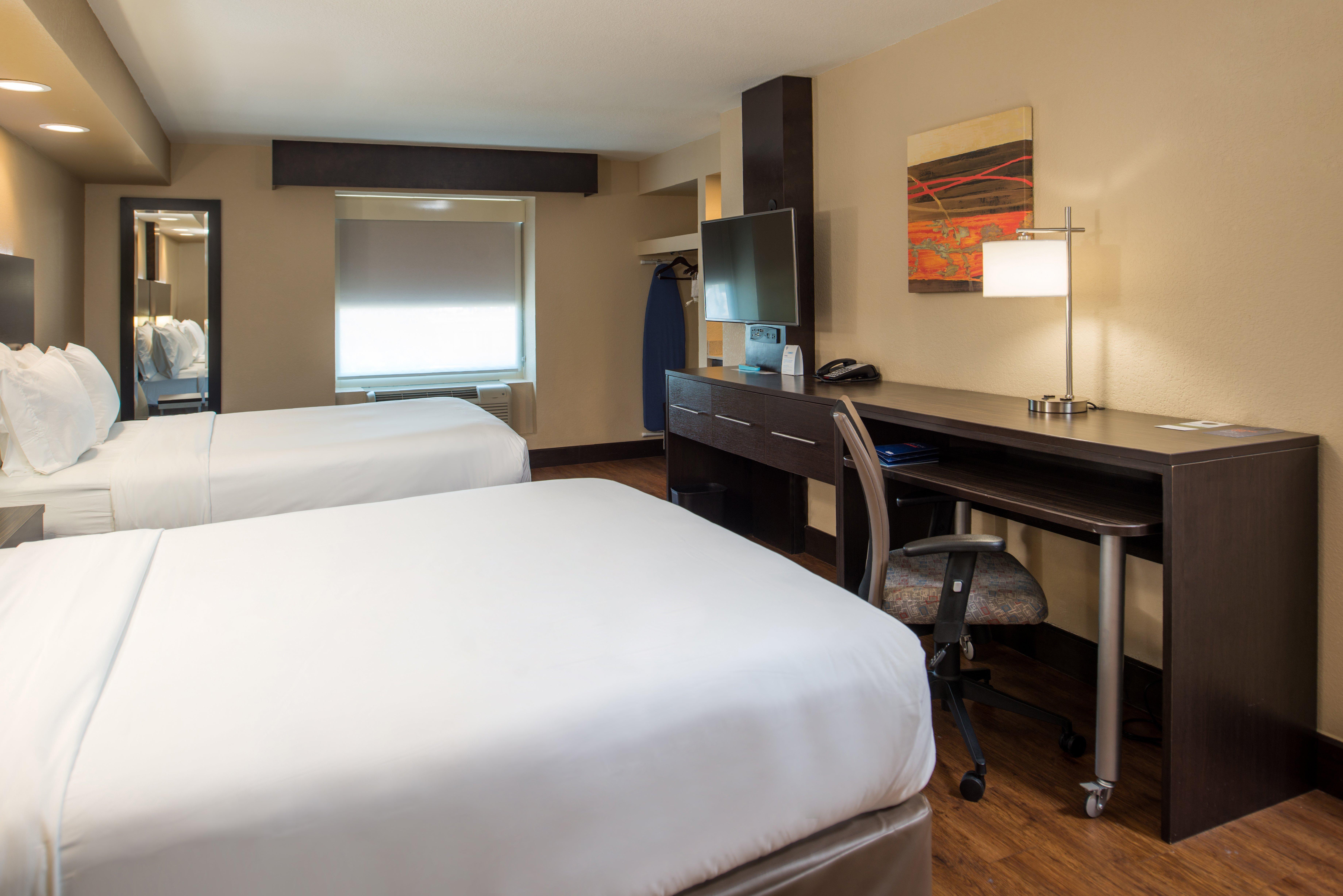 Holiday Inn Express & Suites San Antonio Medical - Six Flags By Ihg Exteriör bild